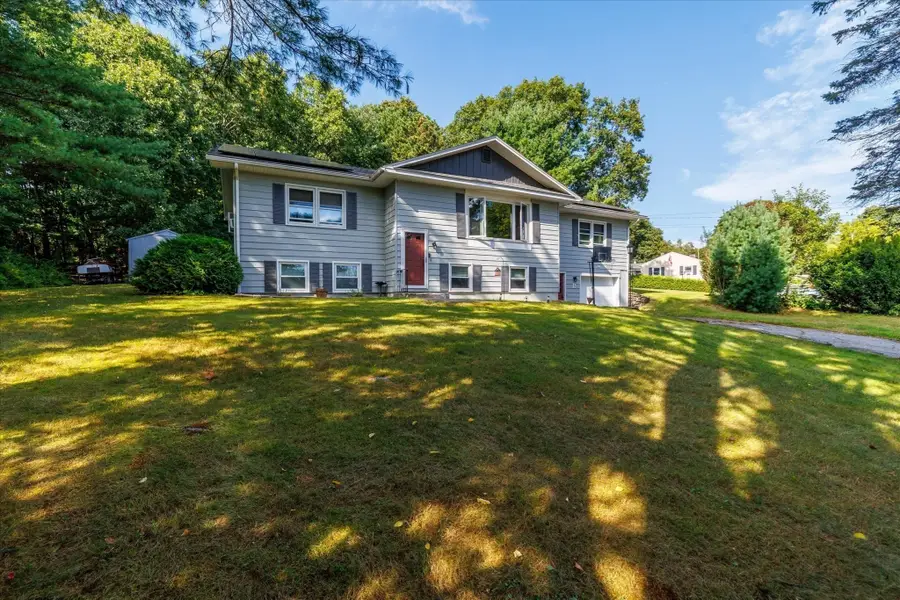 6 Hadley Path, West Brookfield, MA 01585 - #3