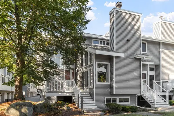 255 North Rd #76, Chelmsford, MA 01824