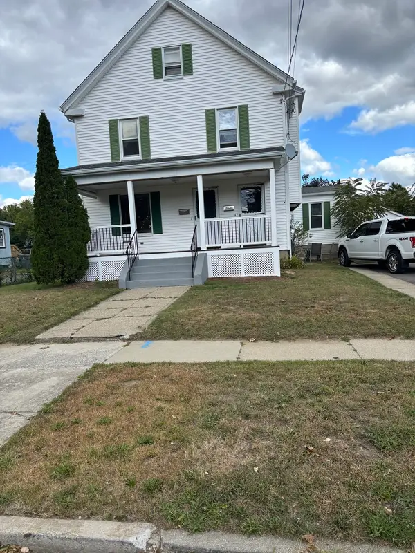 58 Lawrence St, Framingham, MA 01702