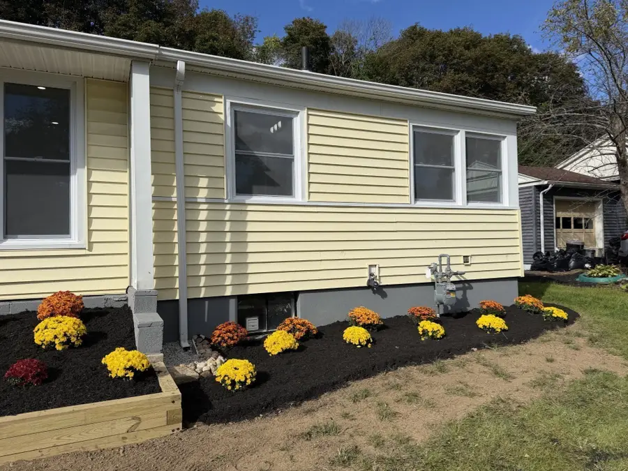 432 Mower St, Worcester, MA 01602 - #3