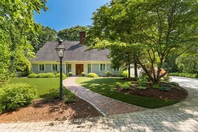 125 Bristers Hill, Concord, MA 01742 - #1