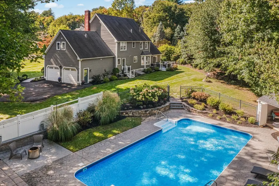 6 Carriage House Way, Medway, MA 02053 - #3