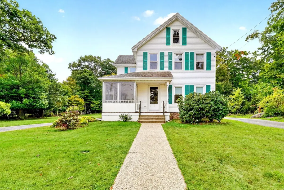 25 Spring St, Foxboro, MA 02035 - #1