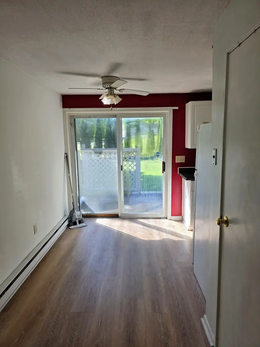 2 Princeton Ter #2, Greenfield, MA 01301 - #2