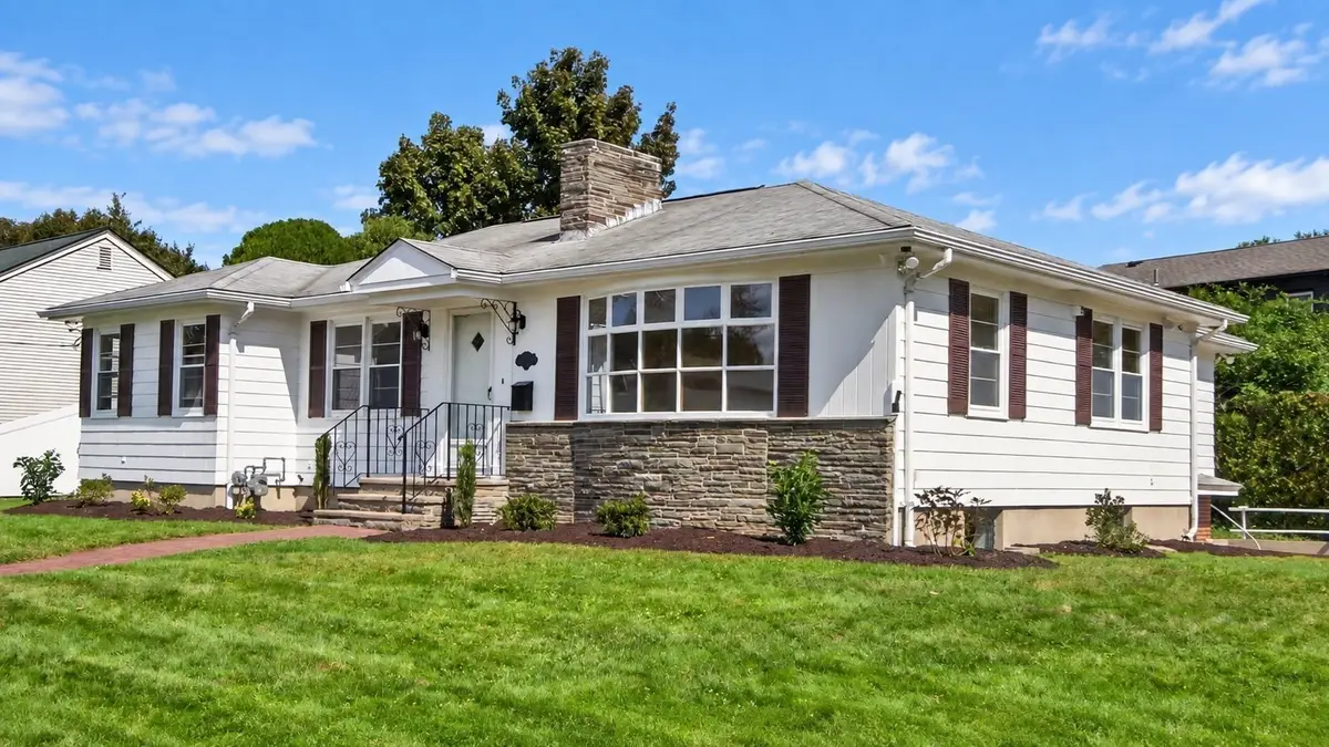 120 Homewood Ave, North Providence, RI 02911 - #1