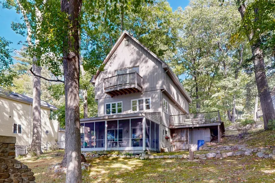 12 Downey Pl, Hopkinton, MA 01748 - #2