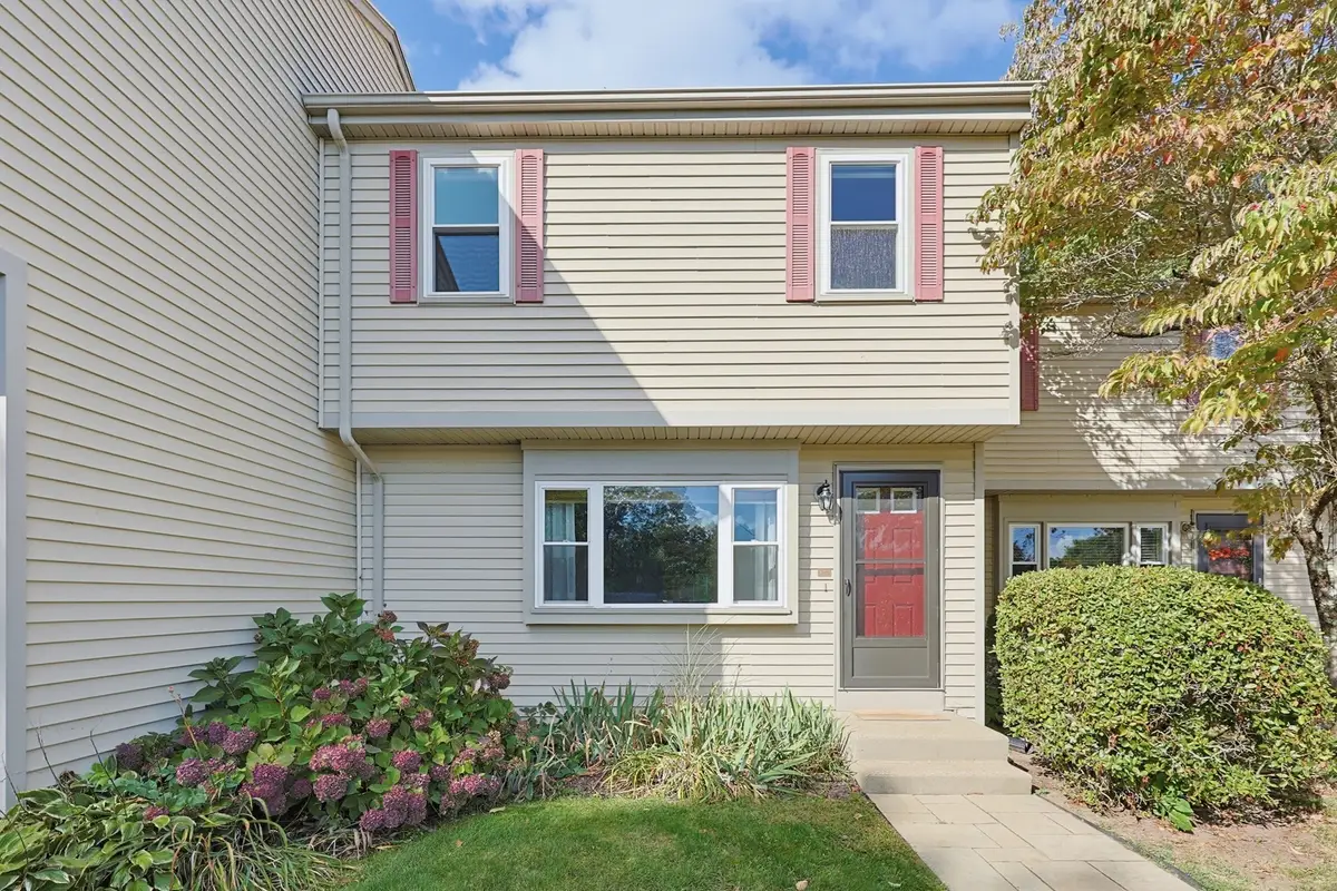 152 E. Bacon St. #D5, Plainville, MA 02762 - #1
