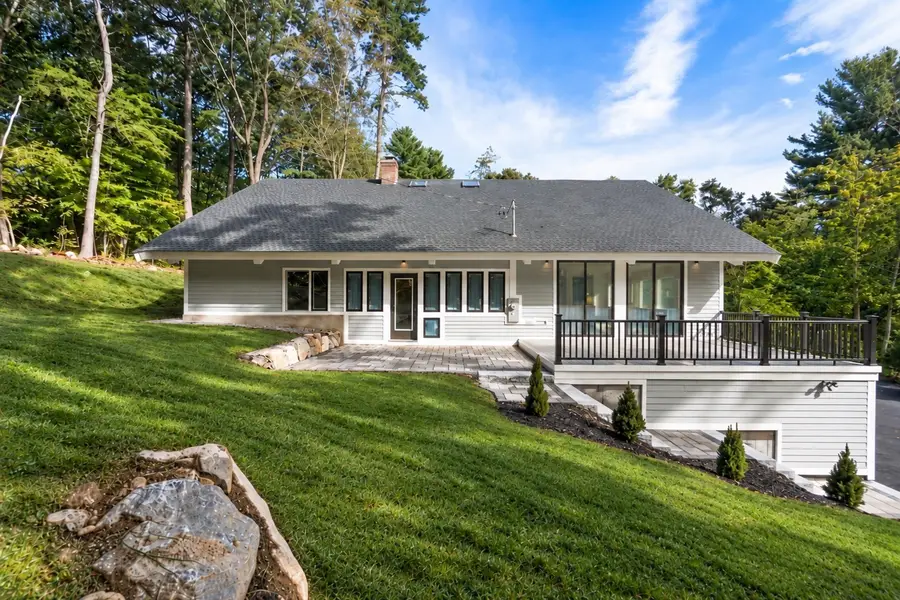 8 Irene Rd, Bedford, MA 01730 - #3