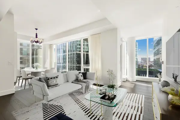 22 Liberty Drive #10G, Boston, MA 02210