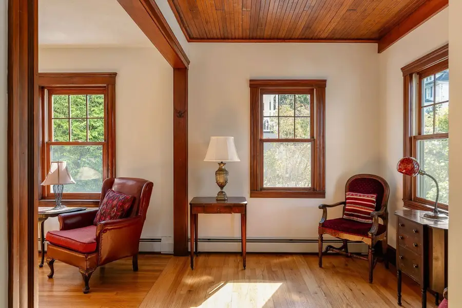 4 Stone Ave, Winchester, MA 01890 - #3