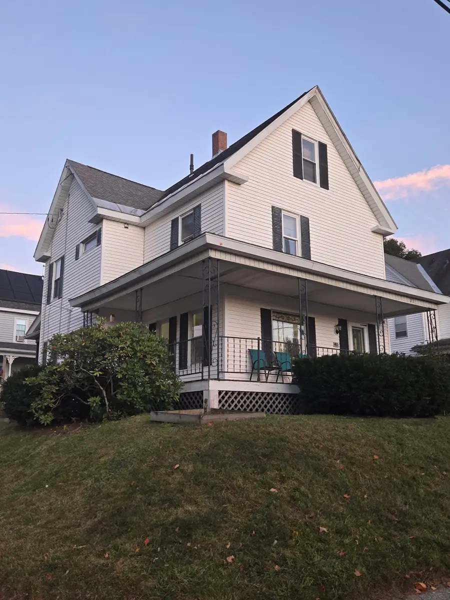 21 Smith Ave, Ware, MA 01082 - #2