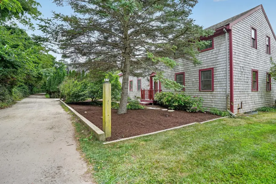 32 Norton Orchard Rd, Edgartown, MA 02539 - #2