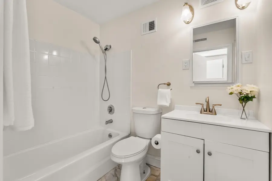 75 Colonel Bell Dr #12, Brockton, MA 02301 - #3