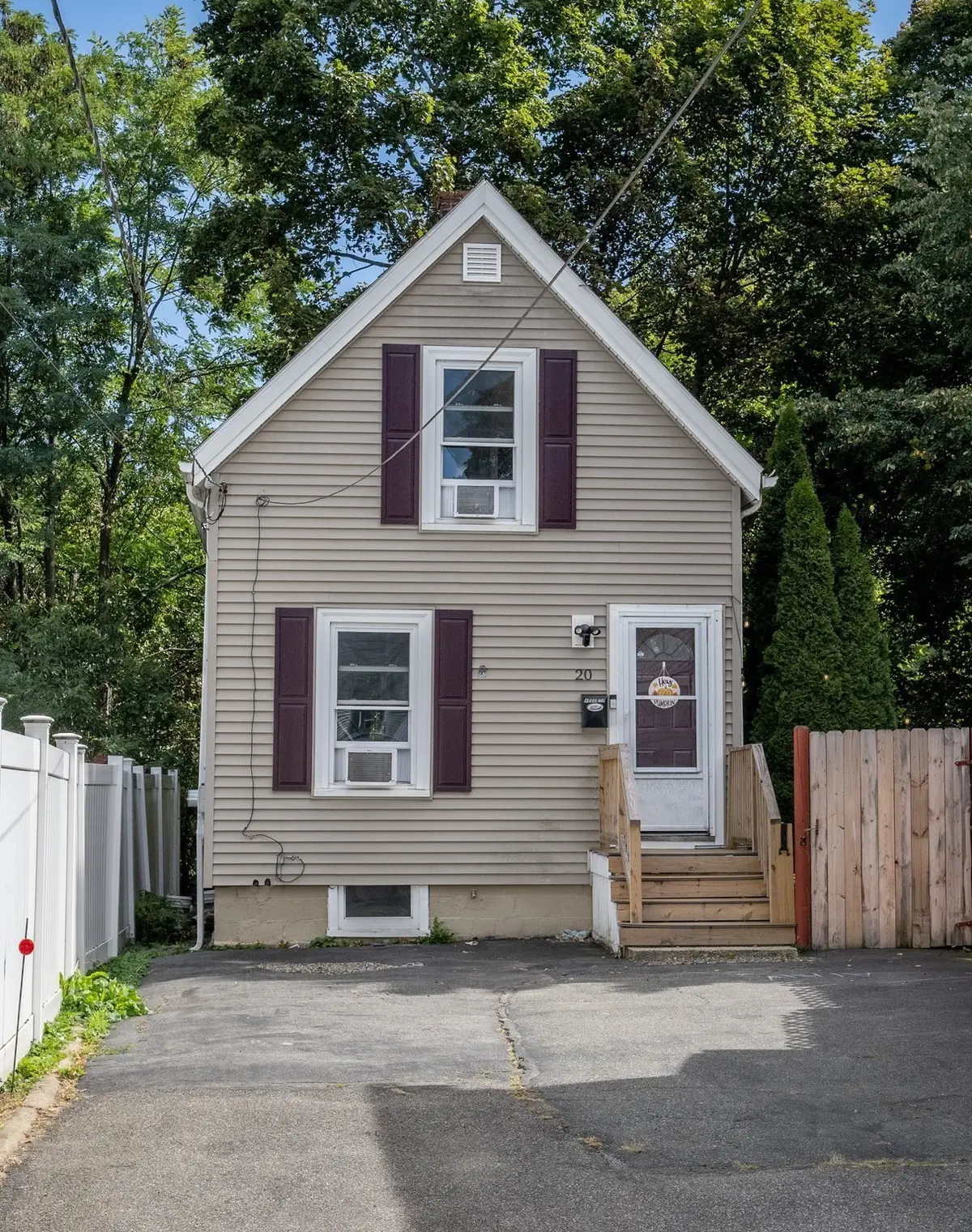 20 Ames St, Lynn, MA 01905 - #1