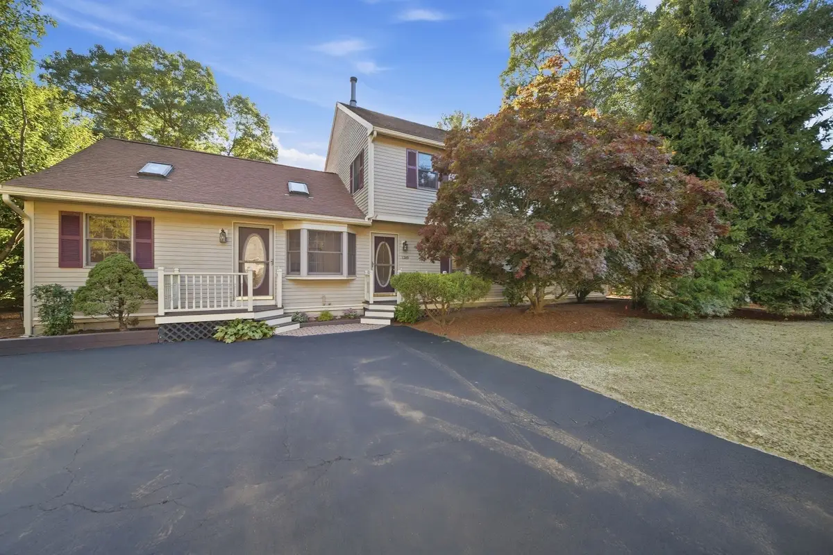 1289 Whipple Rd, Tewksbury, MA 01876 - #1