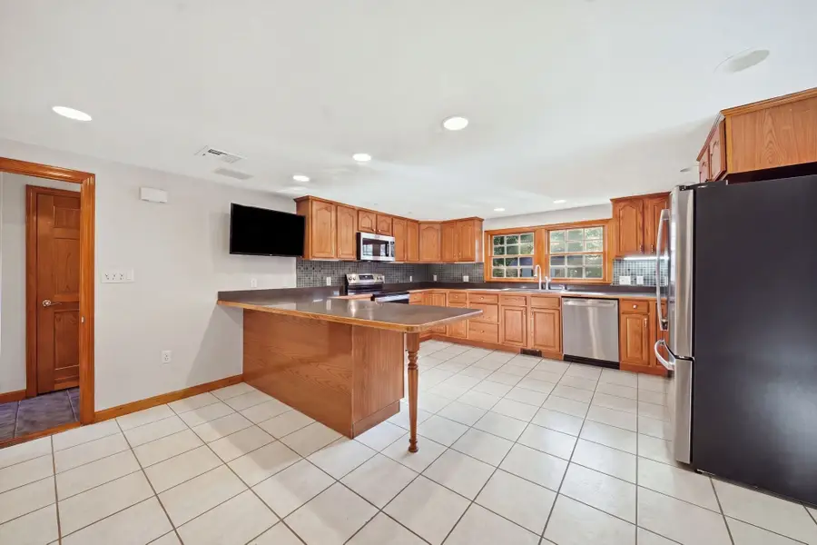 1289 Whipple Rd, Tewksbury, MA 01876 - #3