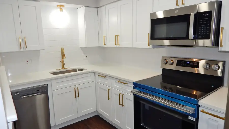 232 Canton St #107, Randolph, MA 02368 - #2