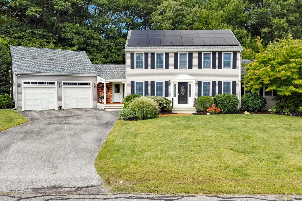 93 Mcclellan Rd, Sutton, MA 01590 - #1
