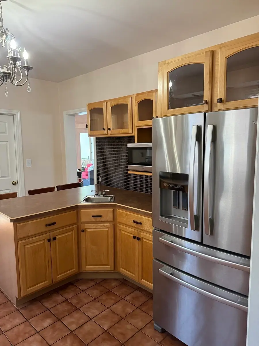 11 Austin St, Milton, MA 02186 - #2