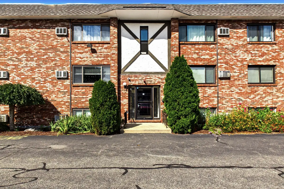33 Mccormick Ter #39, Stoughton, MA 02072 - #1