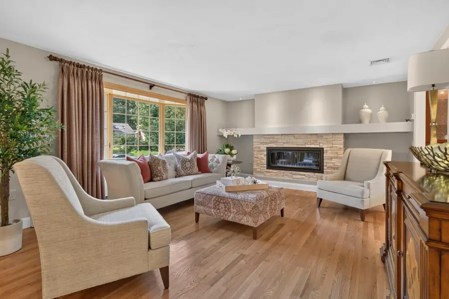 41 Fox Run, Tewksbury, MA 01876 - #3