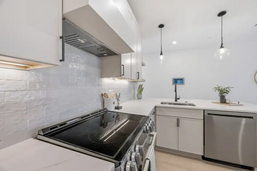 374 Athens Street #1, Boston, MA 02127 - #3
