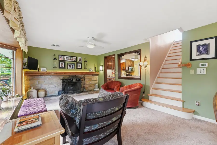 72 Sunset Terrace, Feeding Hills, MA 01030 - #2