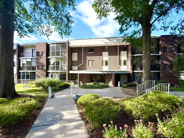34 South Street #302, Quincy, MA 02169