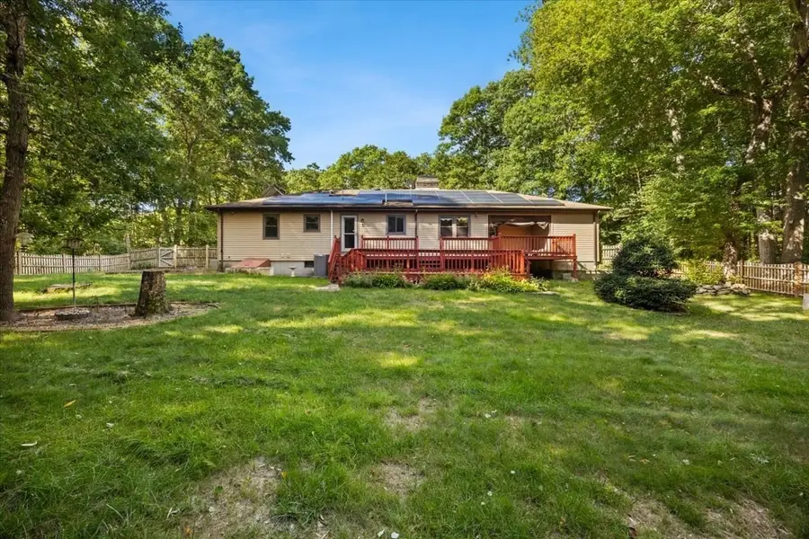 95 Christopher Cr, Westport, MA 02790 - #3
