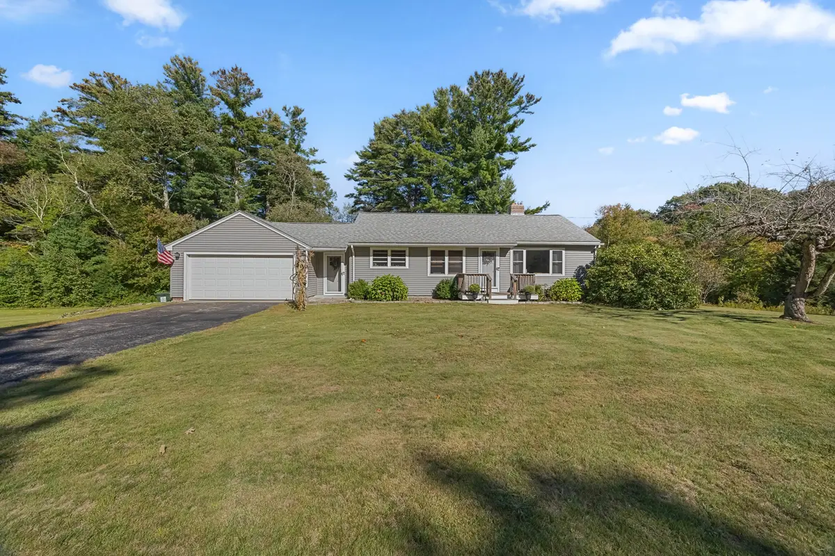 39 E Charlton Rd, Spencer, MA 01562 - #1