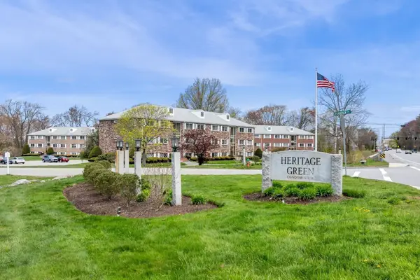 230 Chickering Rd #12, North Andover, MA 01845