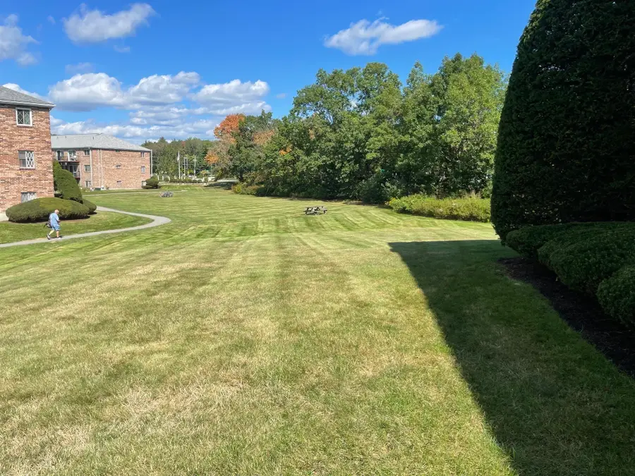 230 Chickering Rd #12, North Andover, MA 01845 - #2