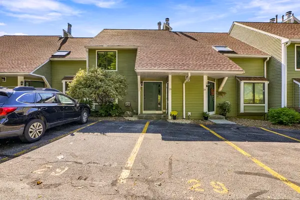 45 Lakeside Ave #29, Marlborough, MA 01752