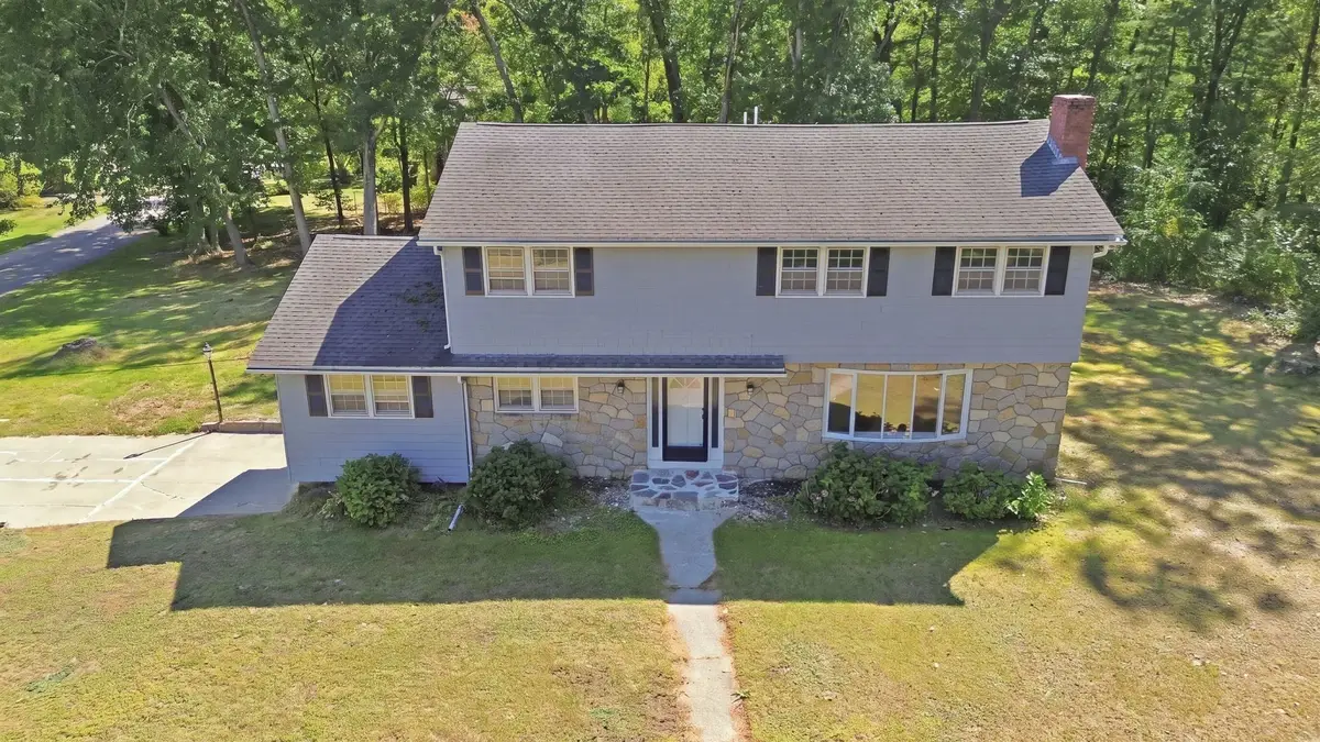 15 Maplewood Rd, Tewksbury, MA 01876 - #1