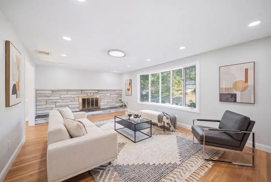15 Maplewood Rd, Tewksbury, MA 01876 - #3