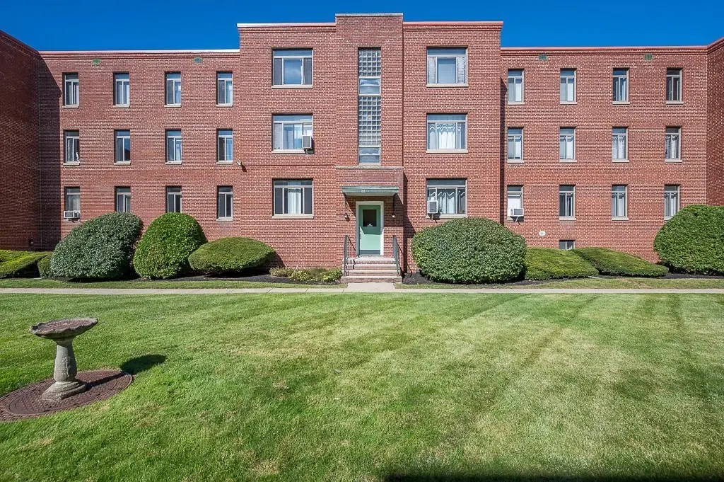 10 Ashland Street #3R, Worcester, MA 01609 - #1
