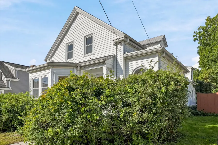 164 Burrill St, Swampscott, MA 01907 - #3