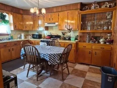 51 Central Avenue, New Bedford, MA 02745 - #3