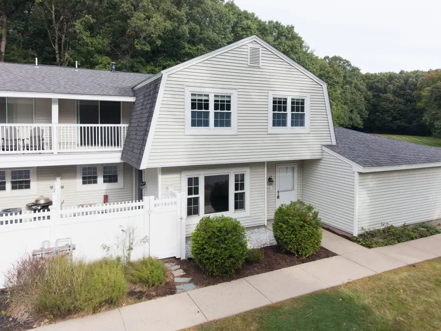 701 Edgebrook Dr #701, Boylston, MA 01505 - #2
