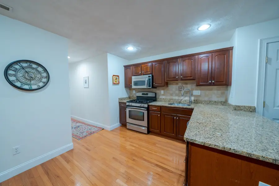 10 Cunningham Ln #104, Billerica, MA 01821 - #3