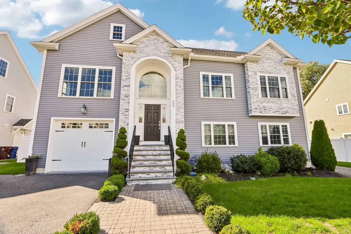 259 Oakwood Ave, Revere, MA 02151 - #1