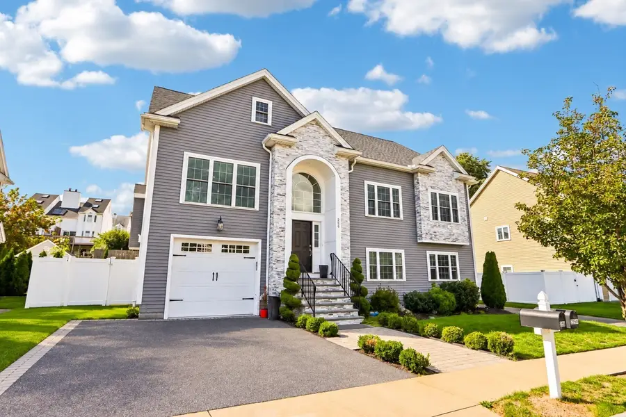 259 Oakwood Ave, Revere, MA 02151 - #2