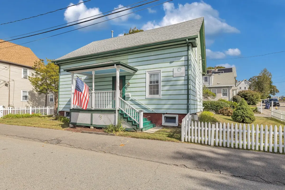 22 Barry St, Boston, MA 02136 - #1