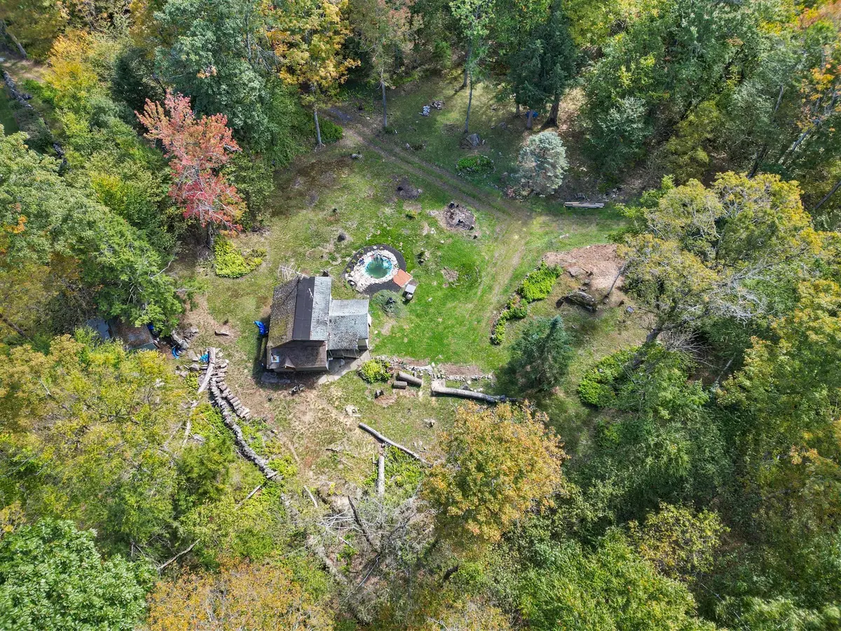 10 Brookside Rd, Peru, MA 01235 - #1