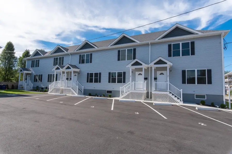 184 Avenue C #-2, Woonsocket, RI 02895 - #2