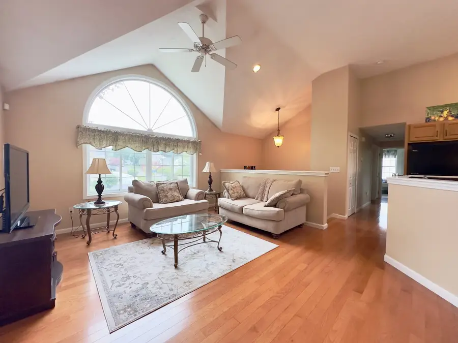 75 Moreland Green Dr, Worcester, MA 01609 - #3