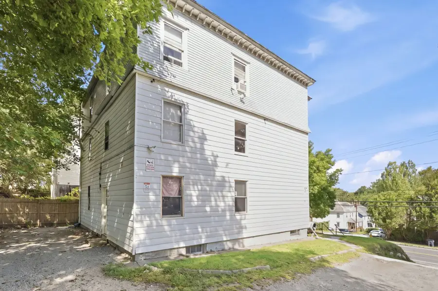 151 Onota St, Pittsfield, MA 01201 - #2
