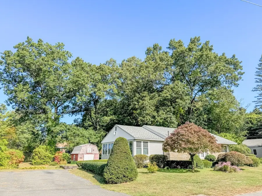 54 Dell Street, Turners Falls, MA 01376 - #3
