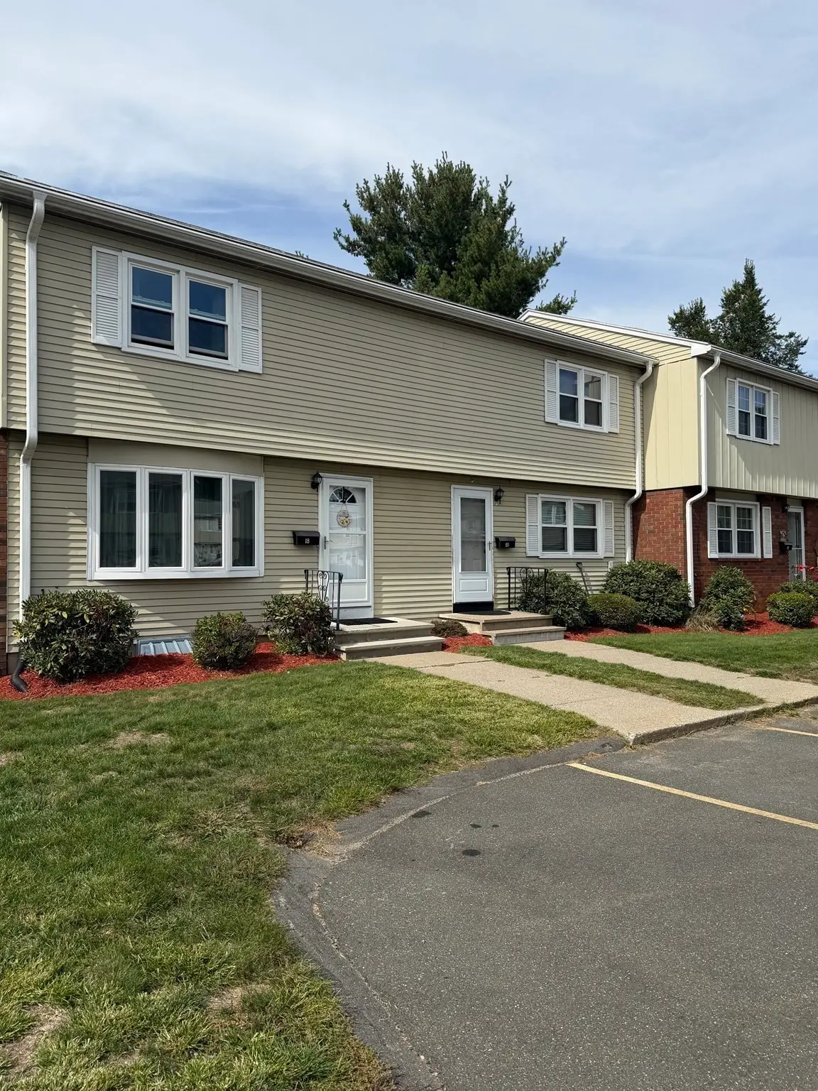 20 Yorktown Ct #20, Chicopee, MA 01020 - #1