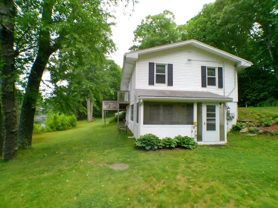 20 Forest St, Oxford, MA 01540 - #3